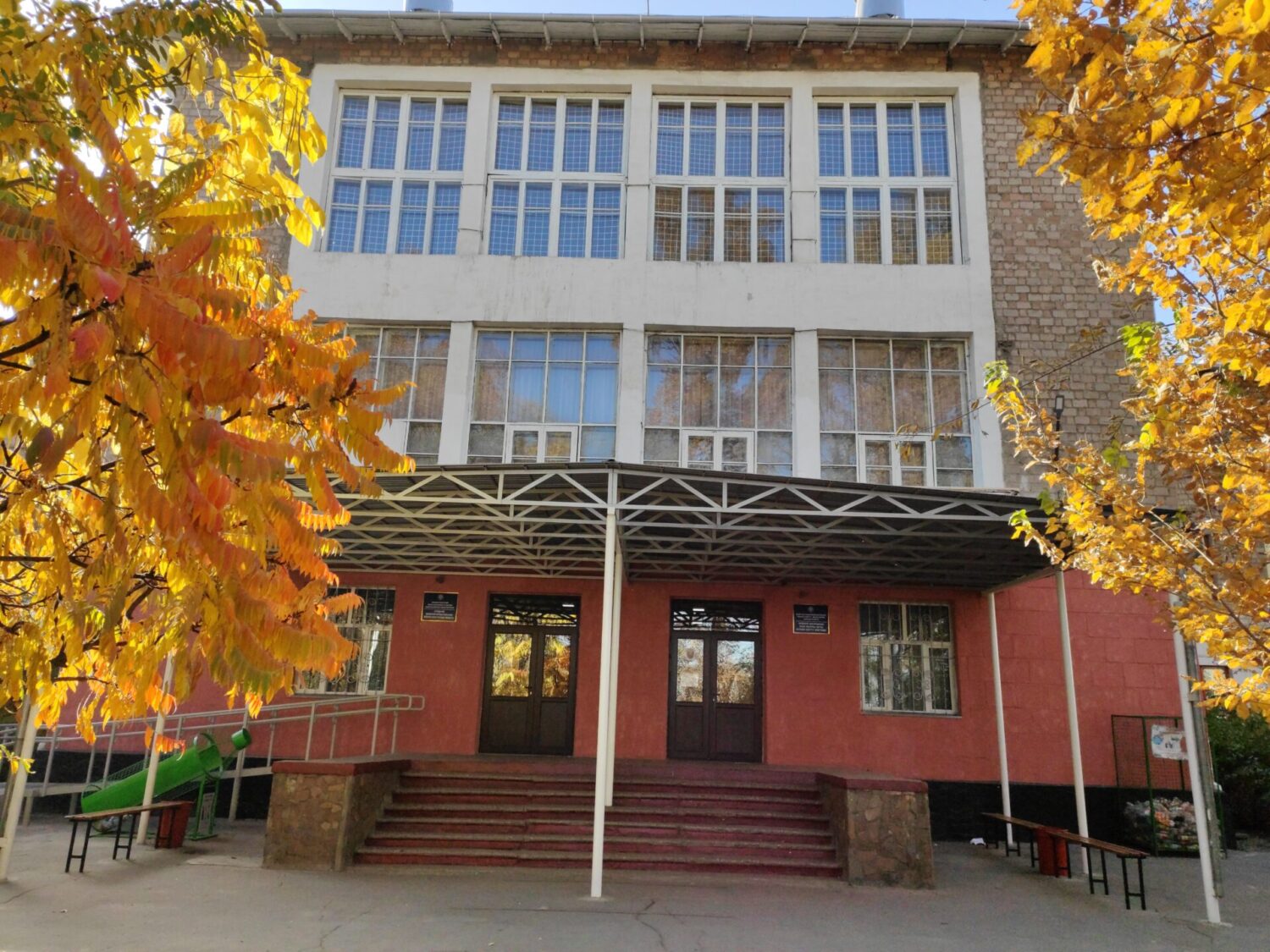 Школа 52 Бишкек